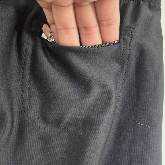 Nike Black Women's Shorts - Picture 3 of 7